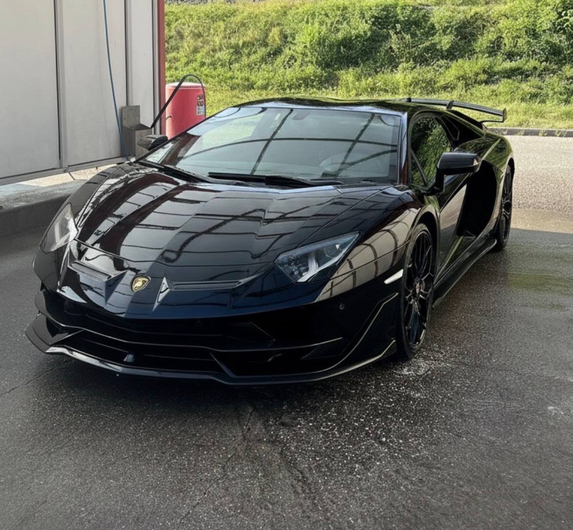 Lamborghini Aventador SVJ